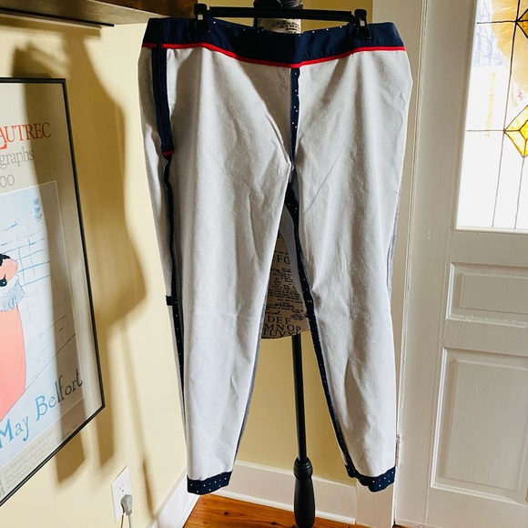 J. Crew Winnie Pant, navy with red and white polka dots EUC - Picture 8 of 13